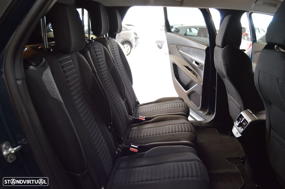Peugeot 5008 - 15