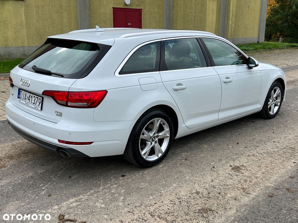 Audi A4 - 4