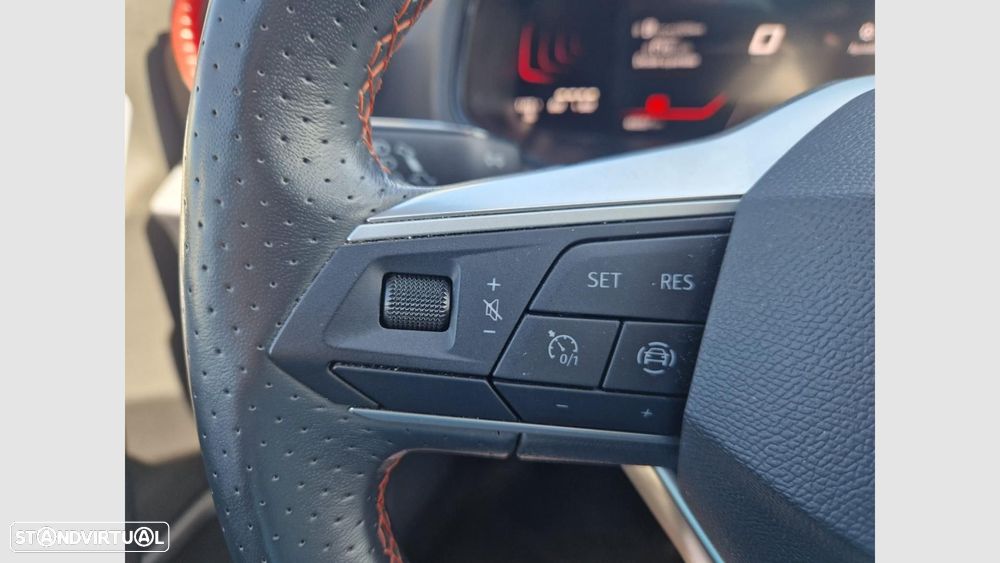 SEAT Arona 1.0 TSI FR - 14