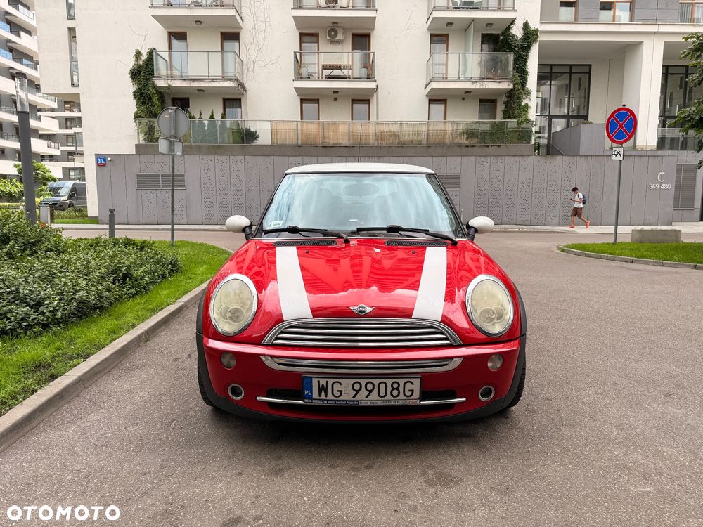 MINI Cooper Standard - 2