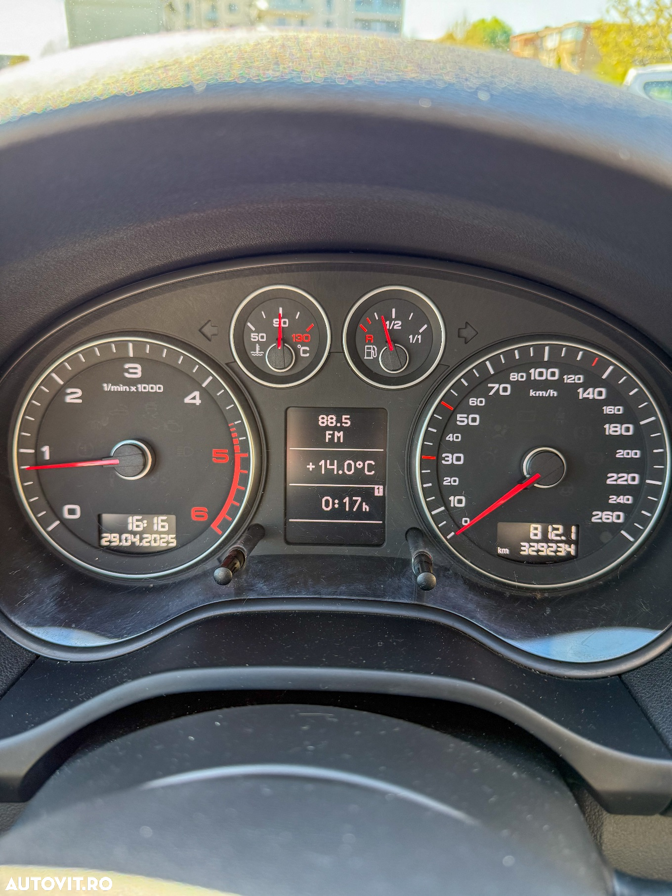 Audi A3 Sportback 2.0 TDI Ambiente - 16