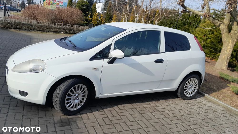 Fiat Punto - 2