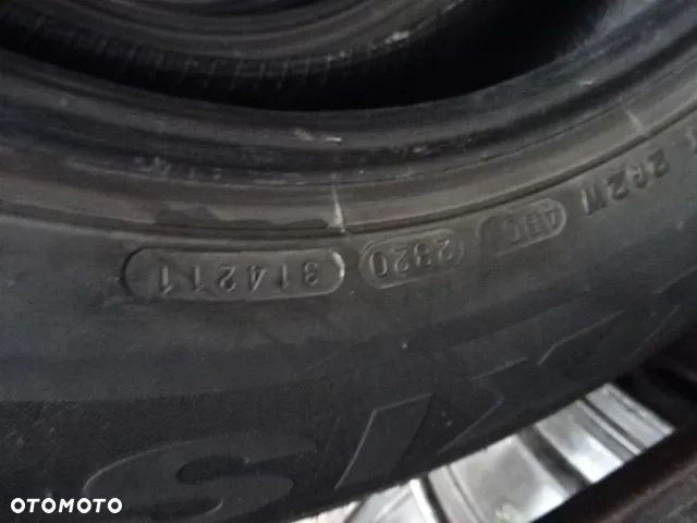 205/70/R16 97H MAXXIS VICTRA SUV - 12