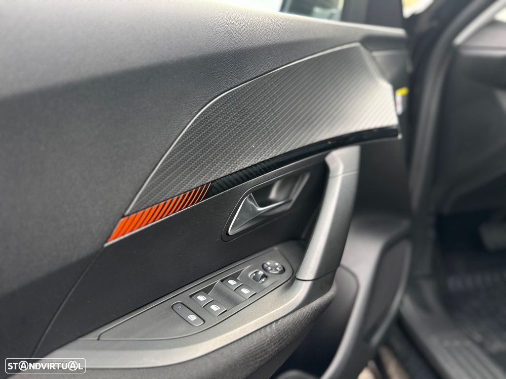 Peugeot 2008 1.2 PureTech Active Pack EAT8 - 7