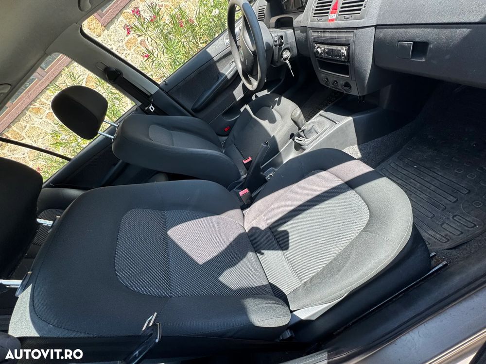 Dezmembram Skoda Fabia 1.2 BME - 8