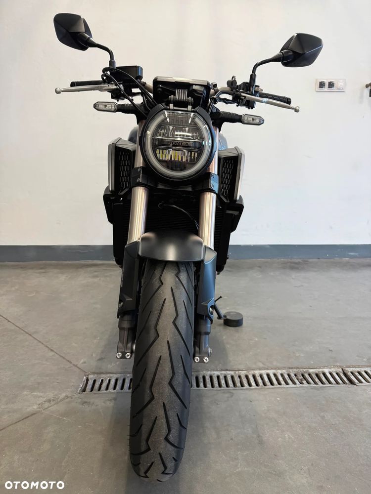 Honda CB - 37