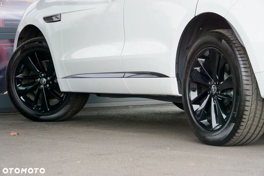 Jaguar F-Pace 2.0 D200 mHEV AWD R-Dynamic SE - 14