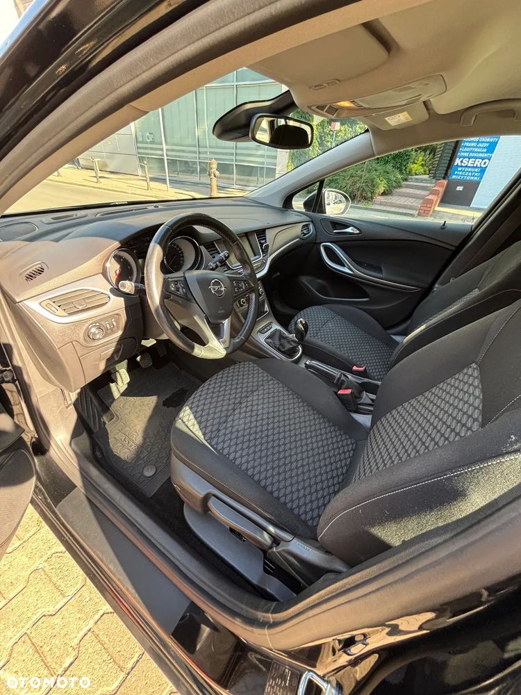 Opel Astra 1.6 CDTI Enjoy - 7