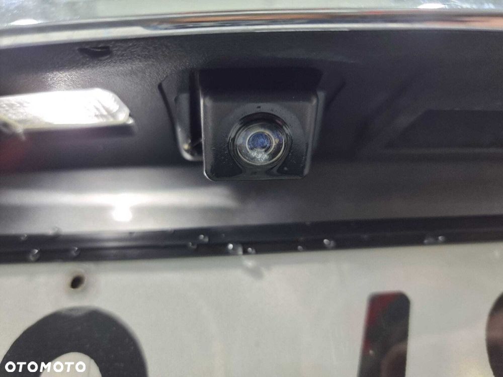 Mercedes-Benz CLS - 19