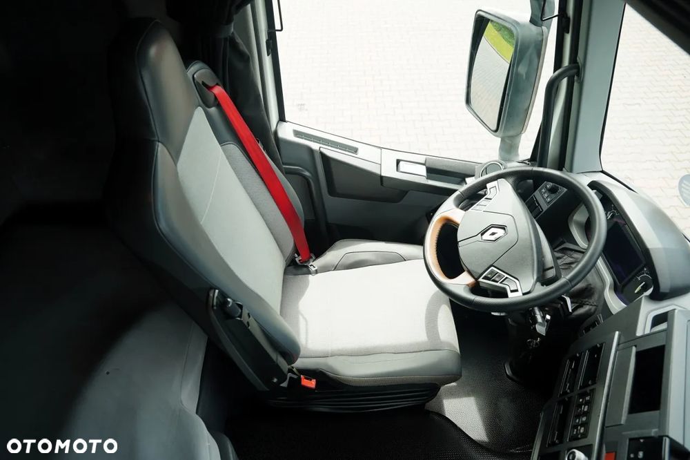 Renault / T 460 / STANDARD / EURO 6 - 29