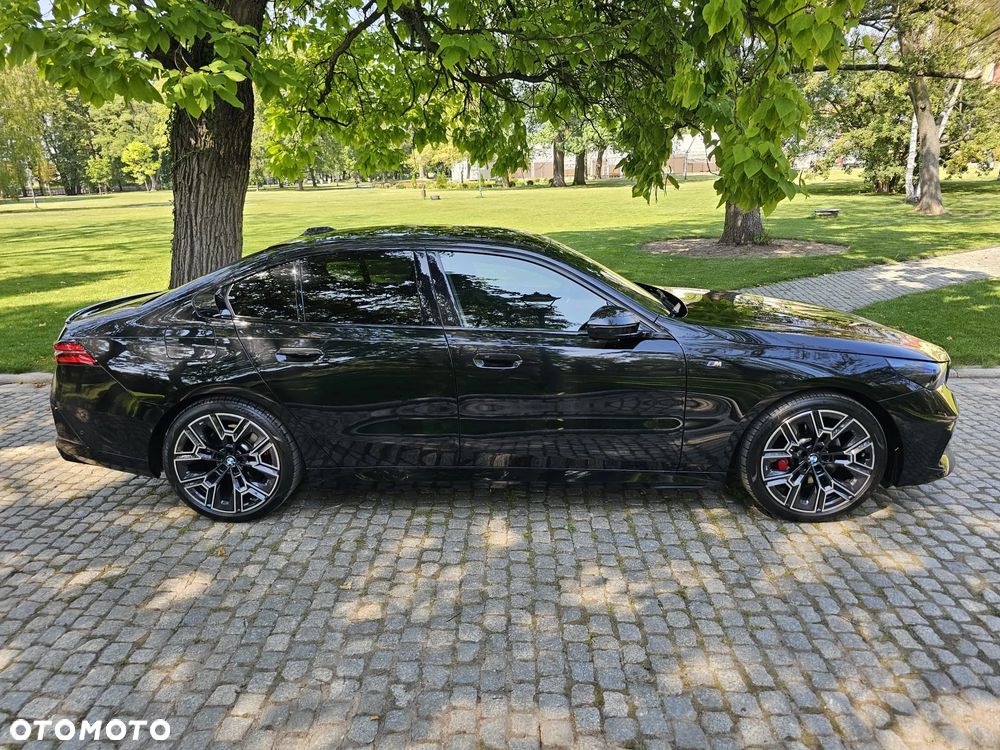BMW Seria 5 - 17