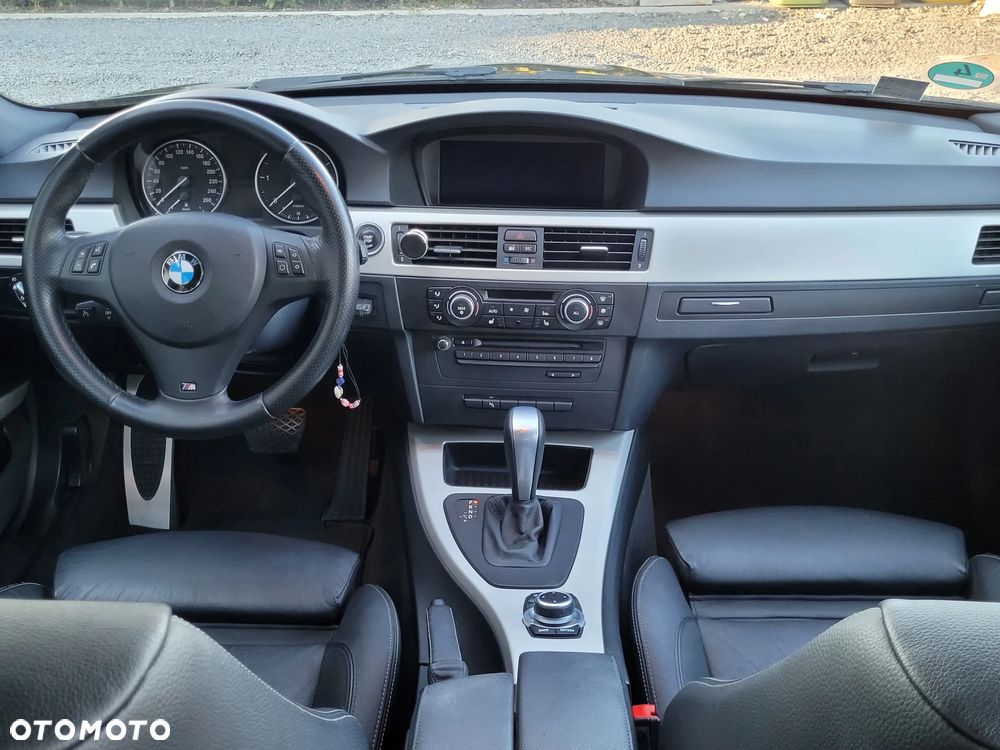 BMW Seria 3 318d DPF - 17