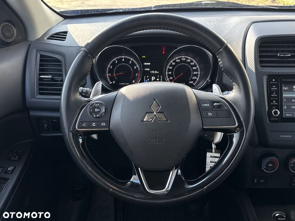Mitsubishi ASX - 16