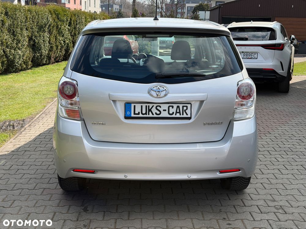 Toyota Verso 1.8 Multidrive Edition - 4