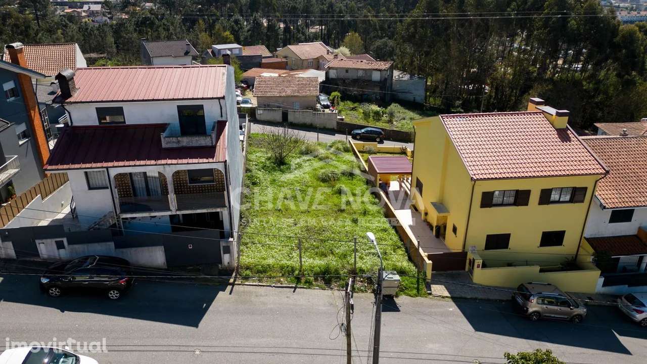 Terreno Urbano, com 325m2, em Gondomar - Grande imagem: 2/6