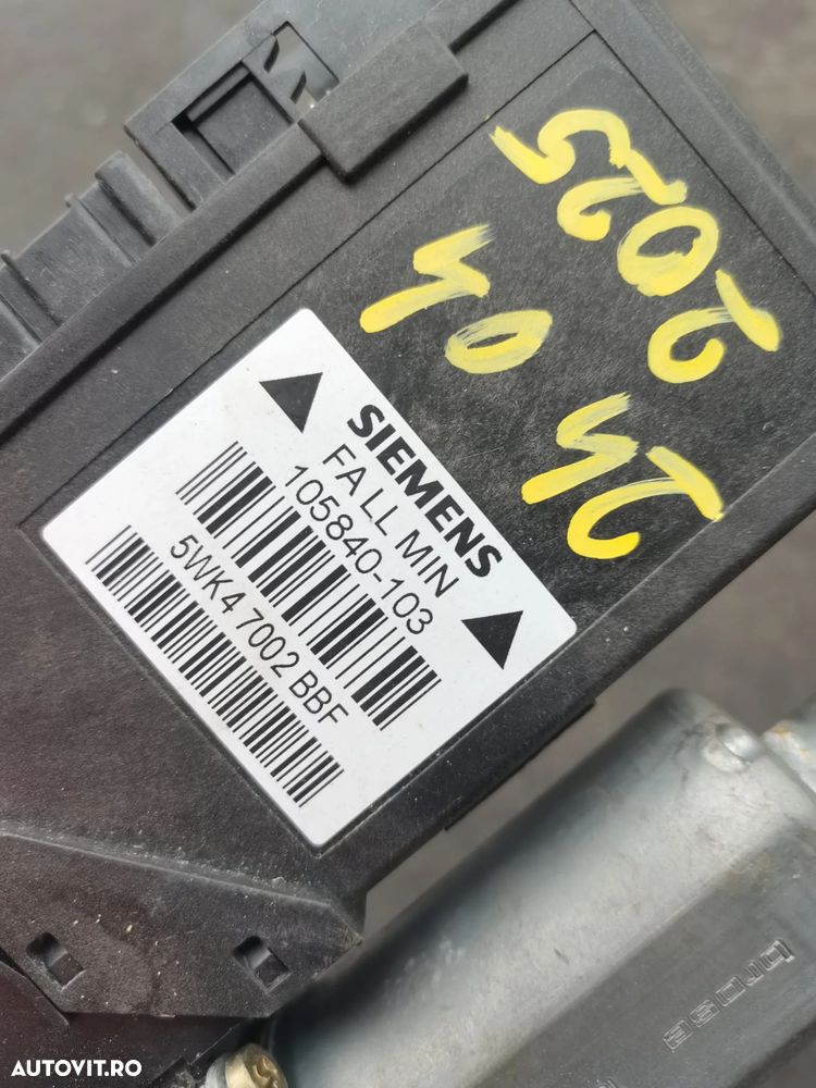 Motoras macara geam fata stanga 5WK47002BBF 0130821765 105840103 Audi A4 B6 - 2