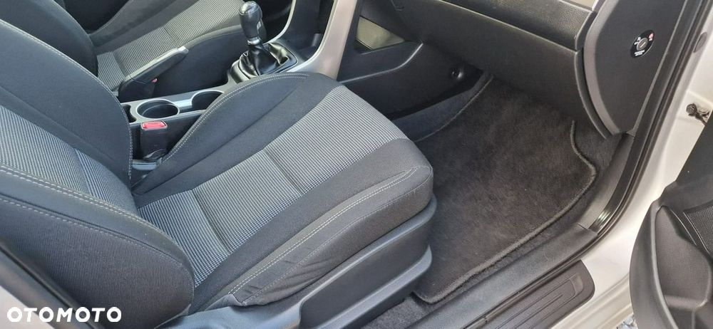 Hyundai i30 - 29