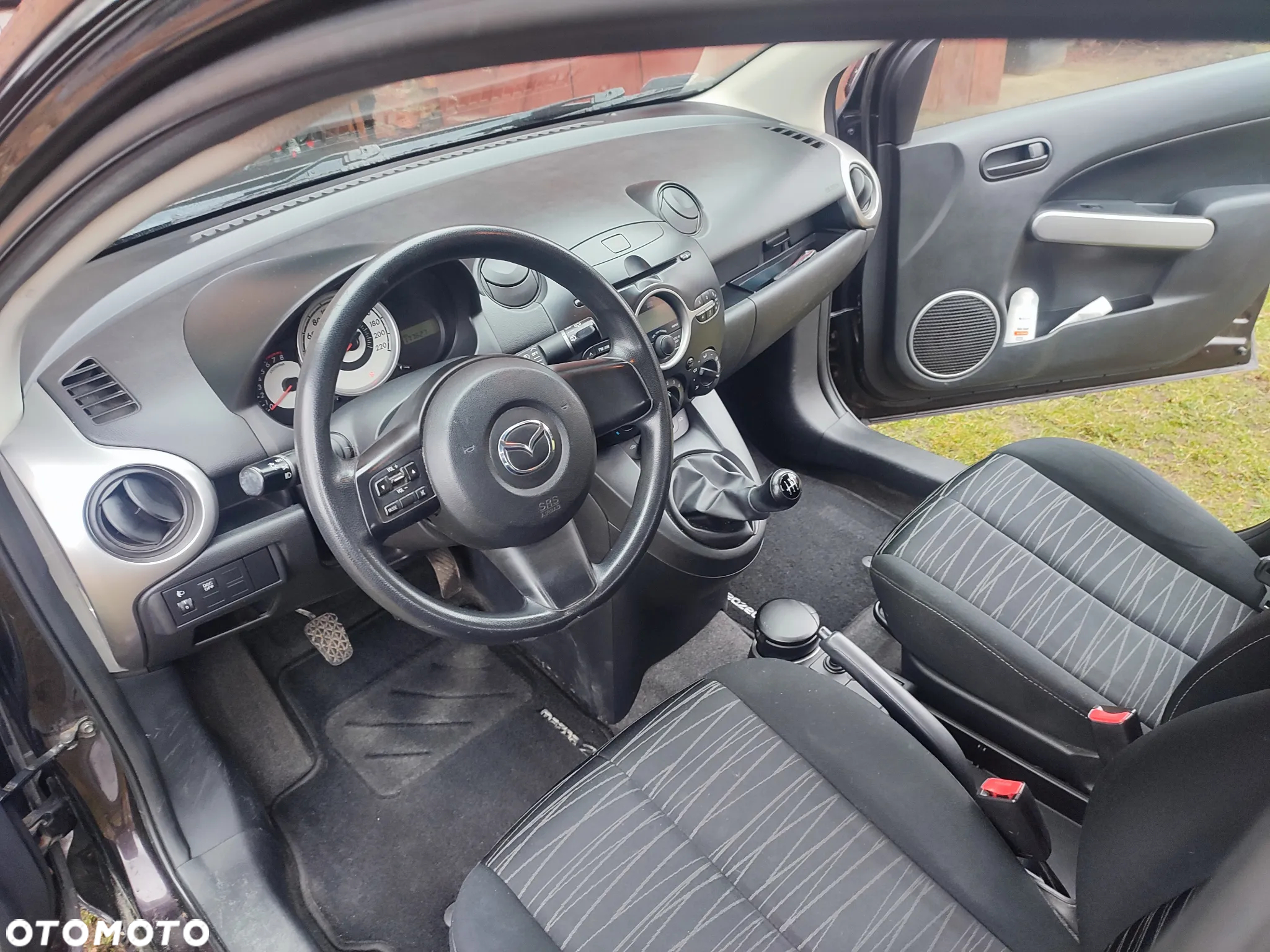 Mazda 2 1.3 Comfort - 17