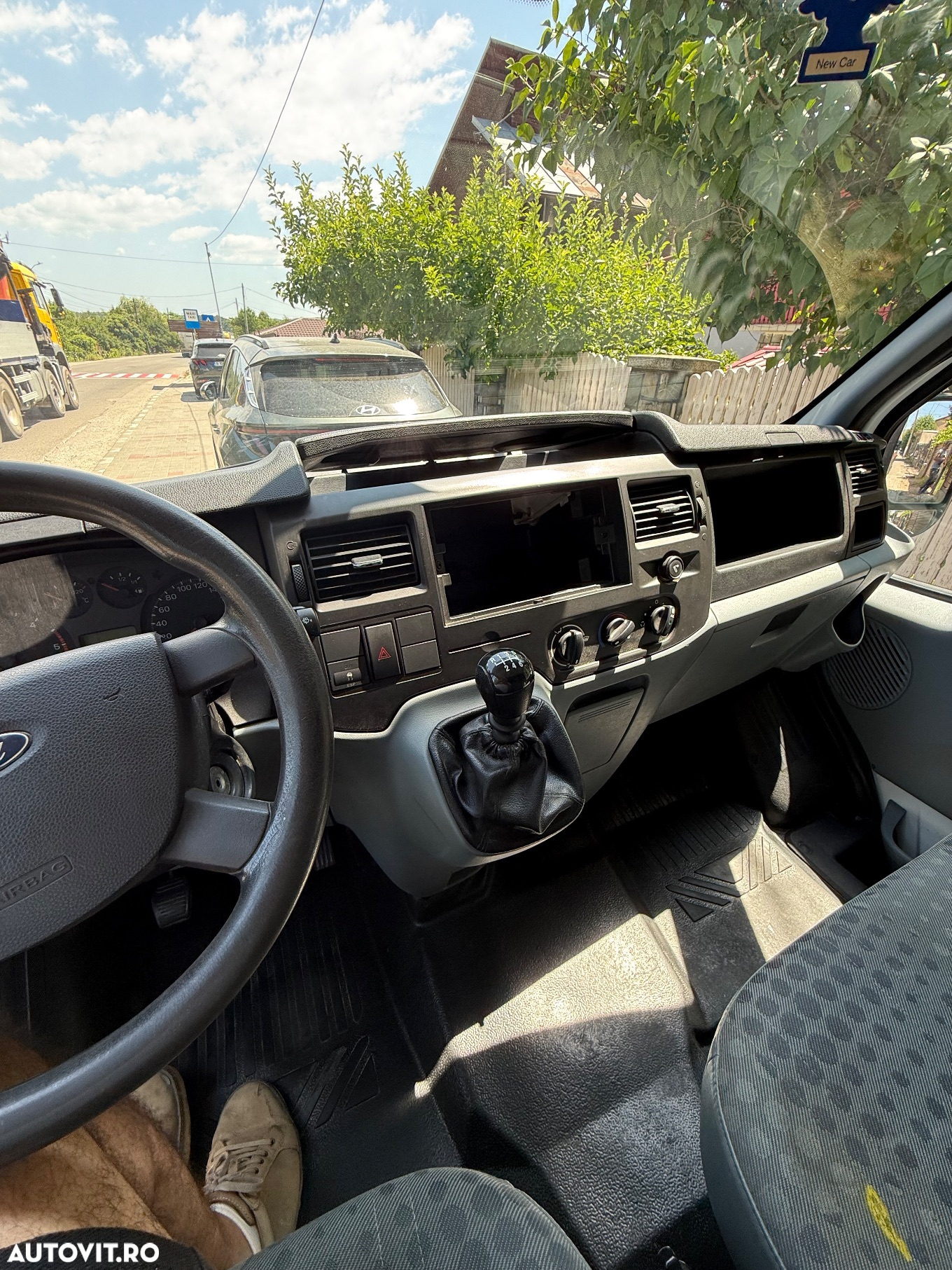 Ford Transit - 11