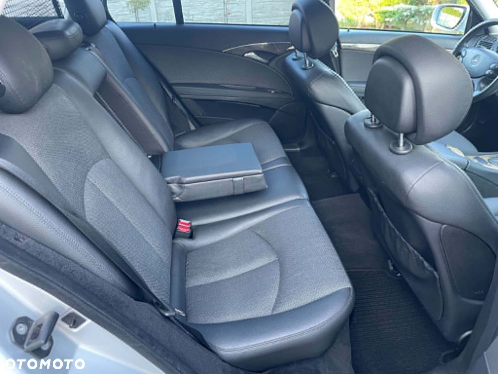 Mercedes-Benz Klasa E 220 CDI Automatik Avantgarde - 9