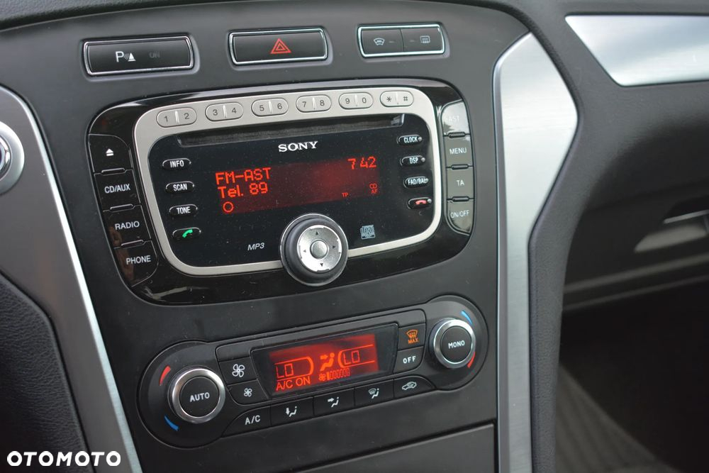 Ford Mondeo 2.0 TDCI Titanium X - 23