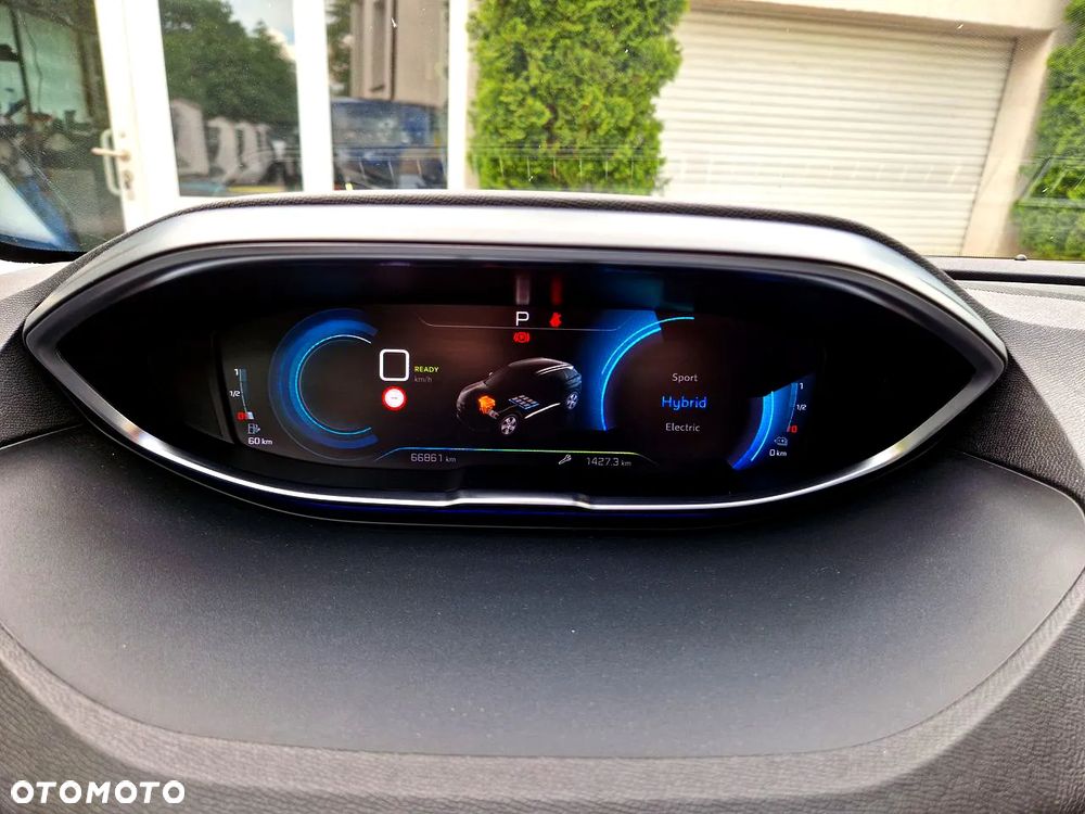 Peugeot 3008 225 e-EAT8 Allure Pack - 24