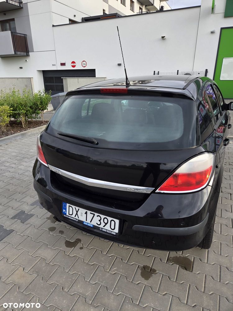 Opel Astra 2.0 T Sport - 3