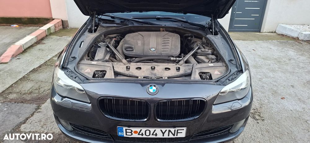 BMW Seria 5 530d xDrive AT - 15