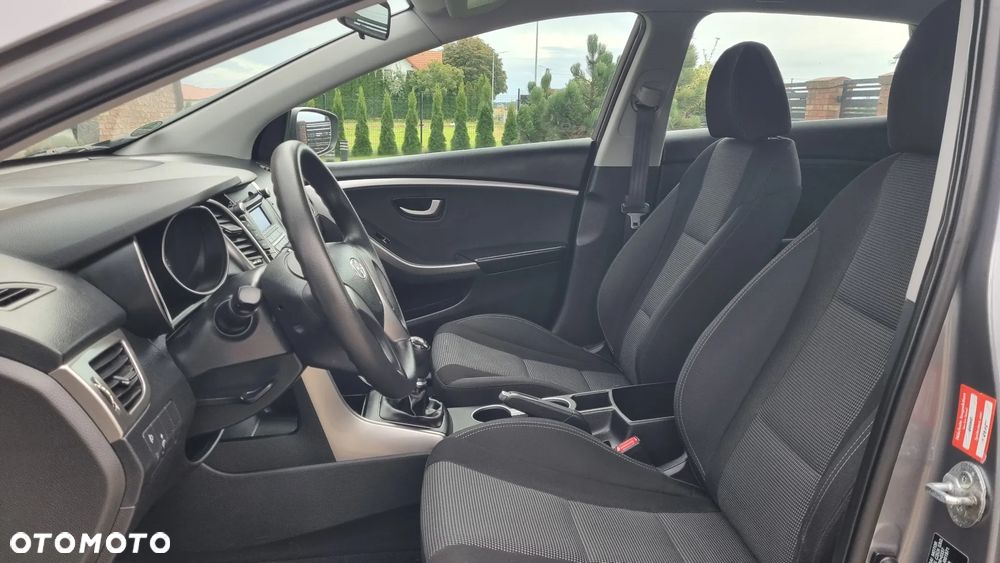 Hyundai i30 1.4 Advantage - 12