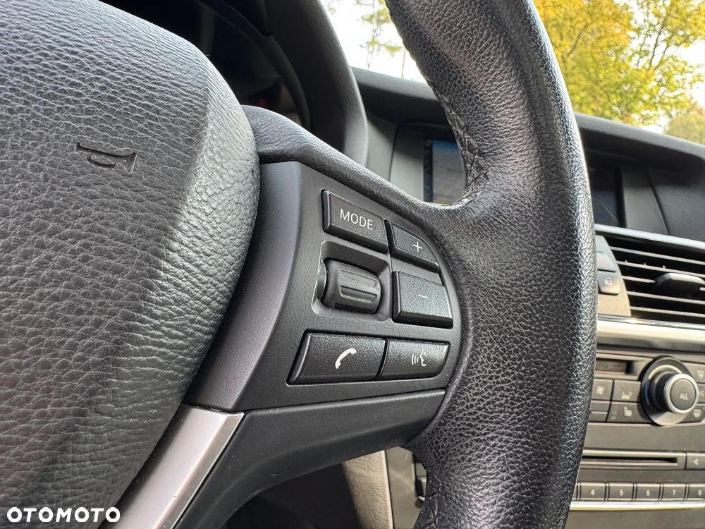 BMW X3 xDrive20d Blue Performance - 24