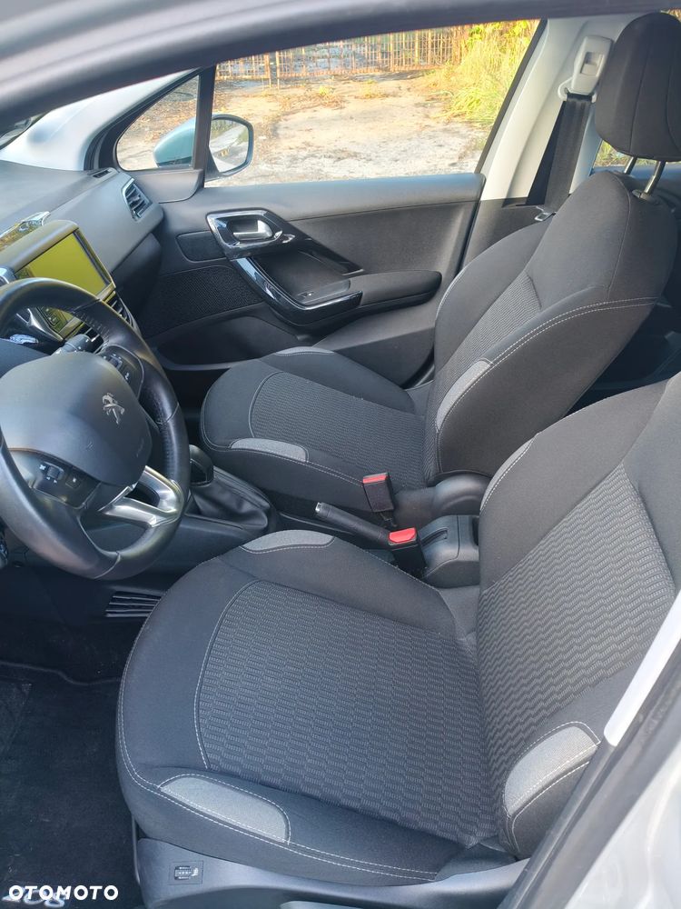 Peugeot 208 Blue-HDi 100 Stop&Start Active - 4