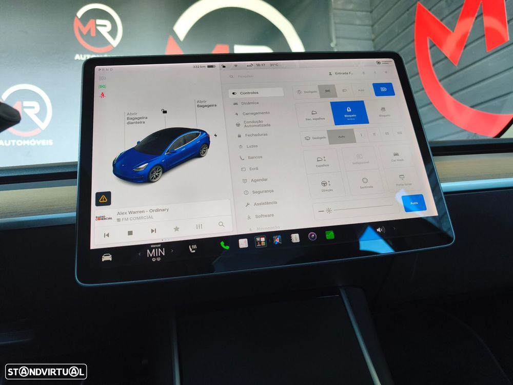 Tesla Model 3 - 24