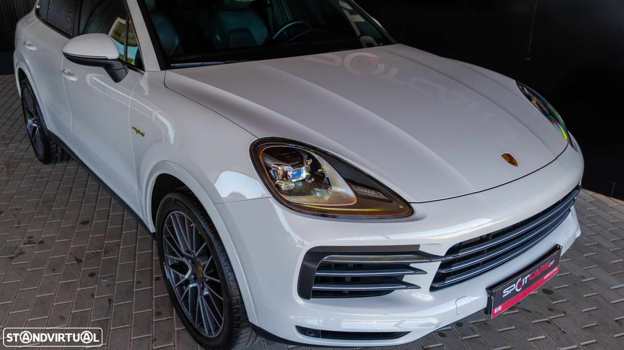 Porsche Cayenne E-Hybrid - 5