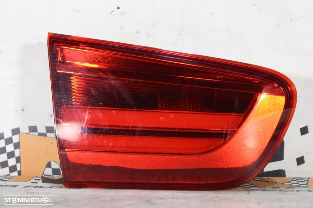 Farolim Esquerdo Bmw 1 (F20)  63217359019 / 7359019 / Mala Condutor Lc - 1