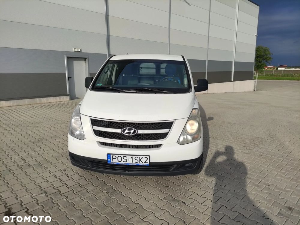 Hyundai H-1 - 3