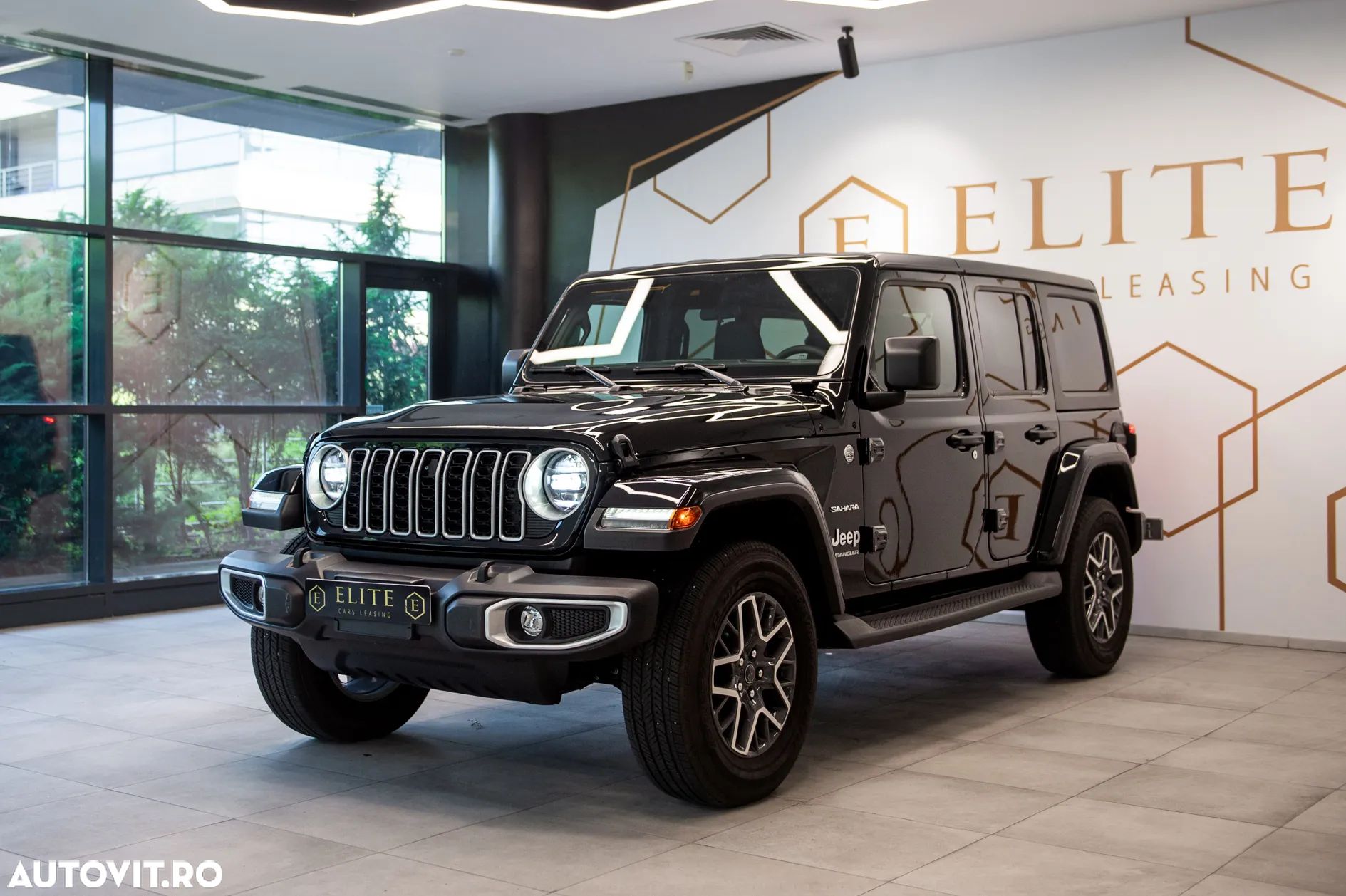 Jeep Wrangler Unlimited 2.0 AT8 4WD Sahara - 1