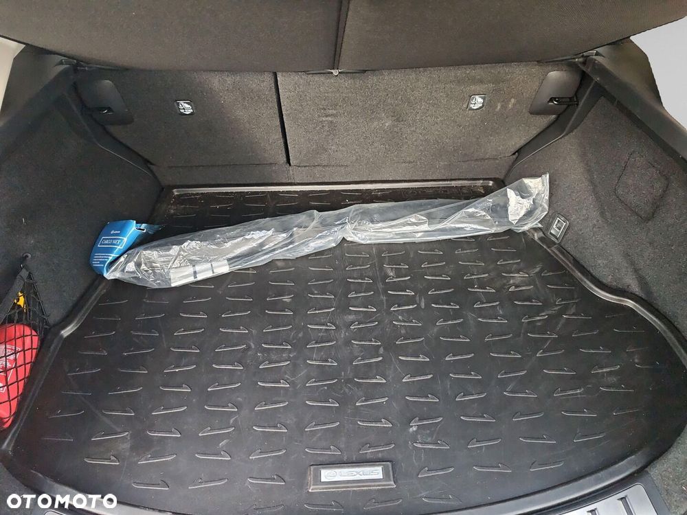 Lexus NX 350h Prestige 2WD - 17