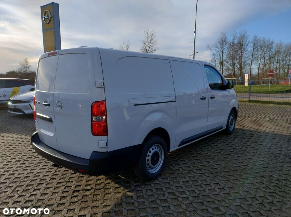 Opel Vivaro Vivaro Furgon XL Diesel 2.2 150 KM Automat - 11