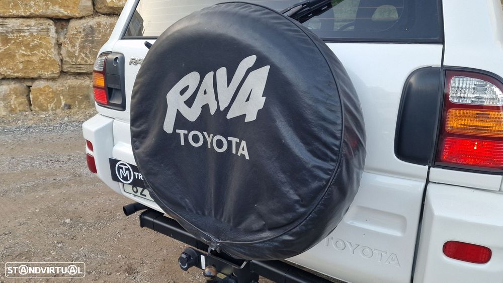 Toyota RAV4 - 32