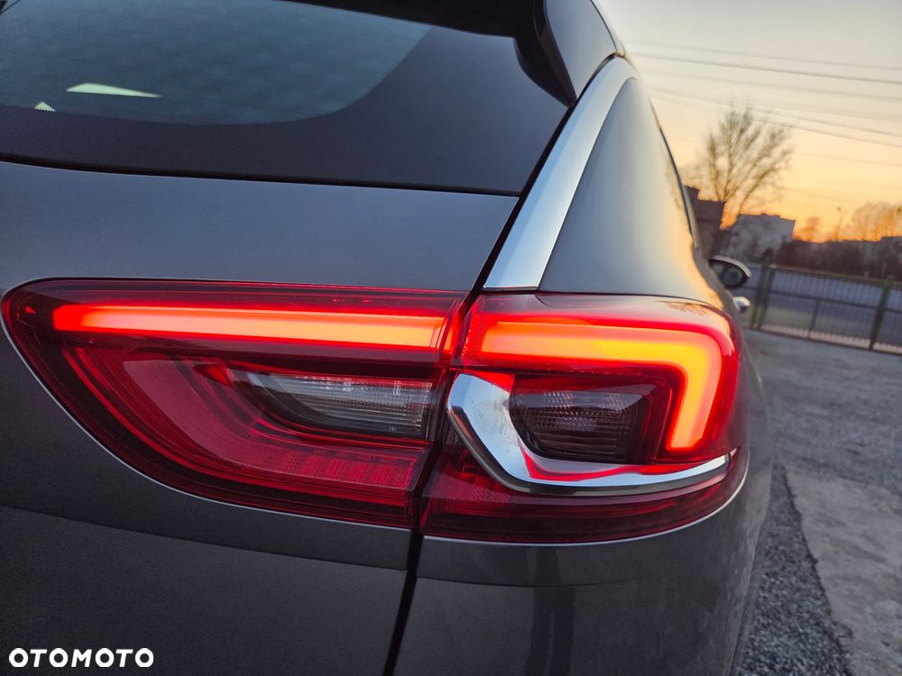 Opel Insignia 2.0 CDTI Elegance S&S - 37