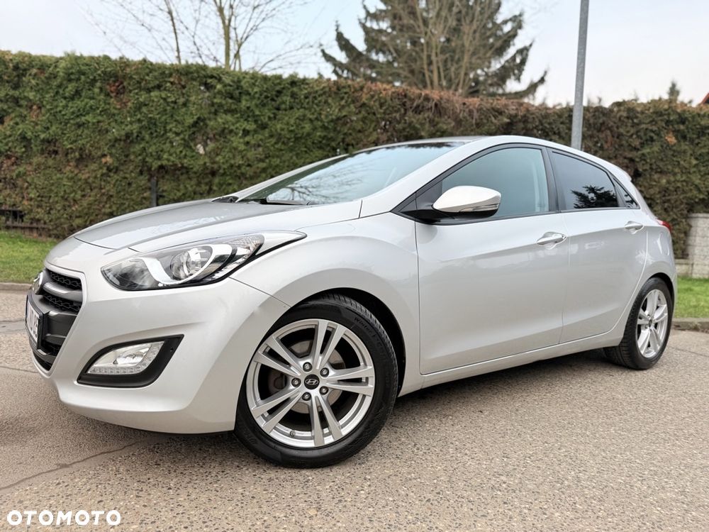 Hyundai i30 1.4 Comfort EU5 - 15