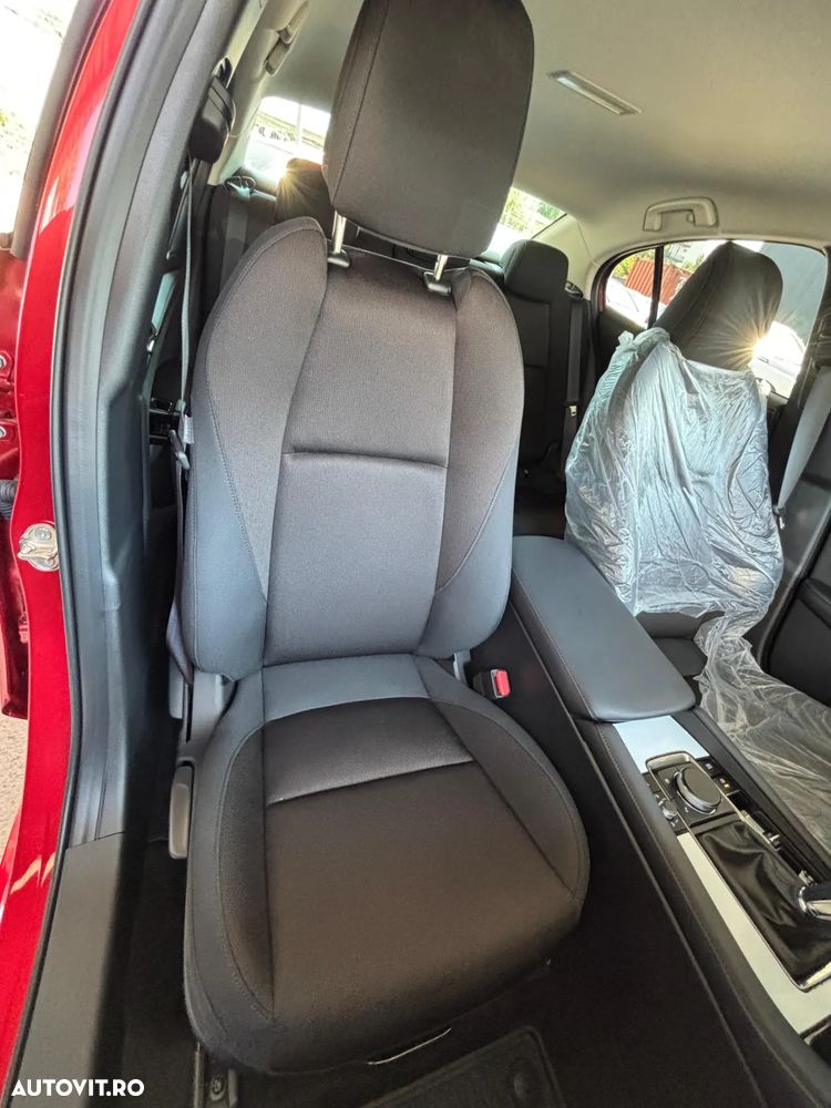 Mazda 3 e-Skyactiv X186 AT MHEV Center-Line - 23