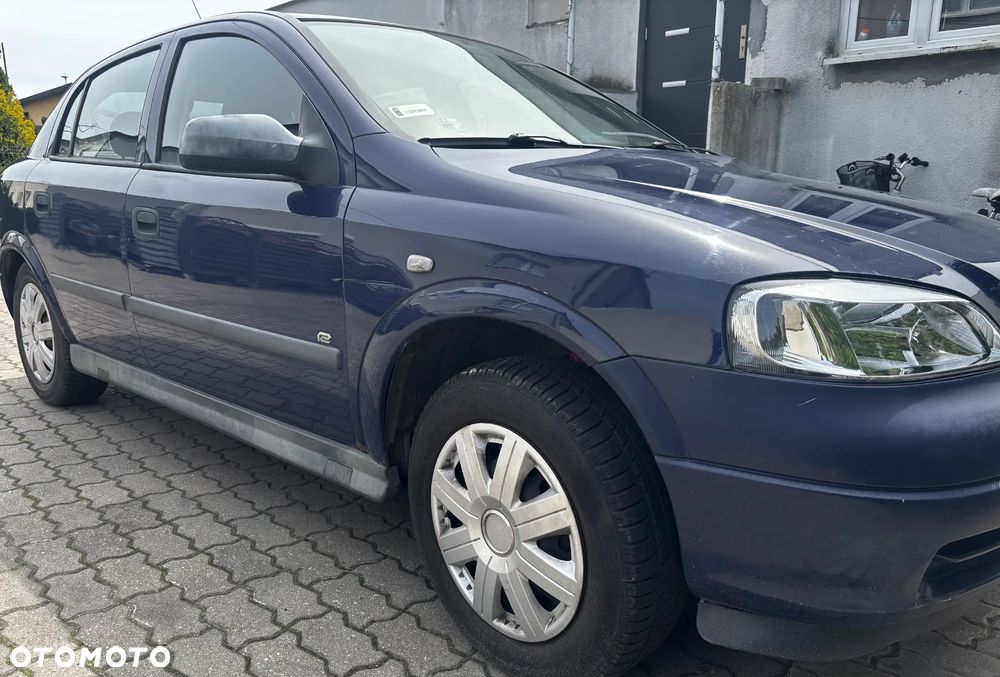 Opel Astra 1.4 Start - 4