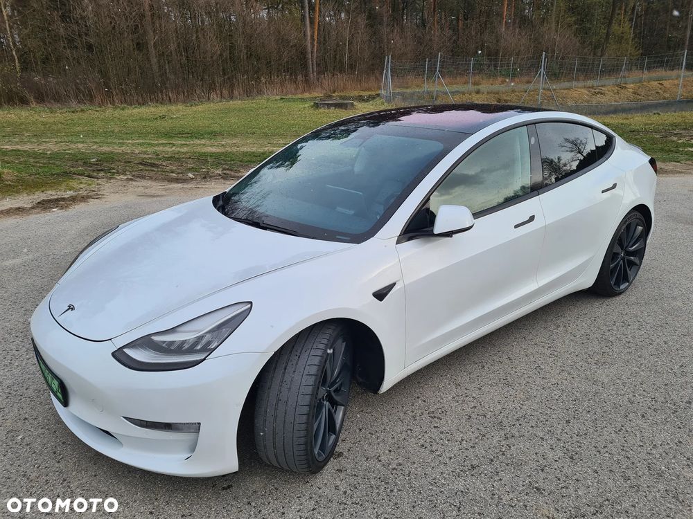 Tesla Model 3 - 2