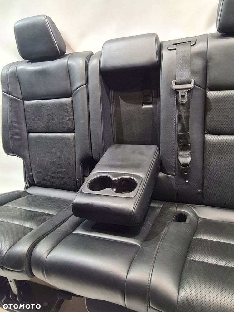 fotele kanapa jeep grand cherokee wk2 11r overland - 4
