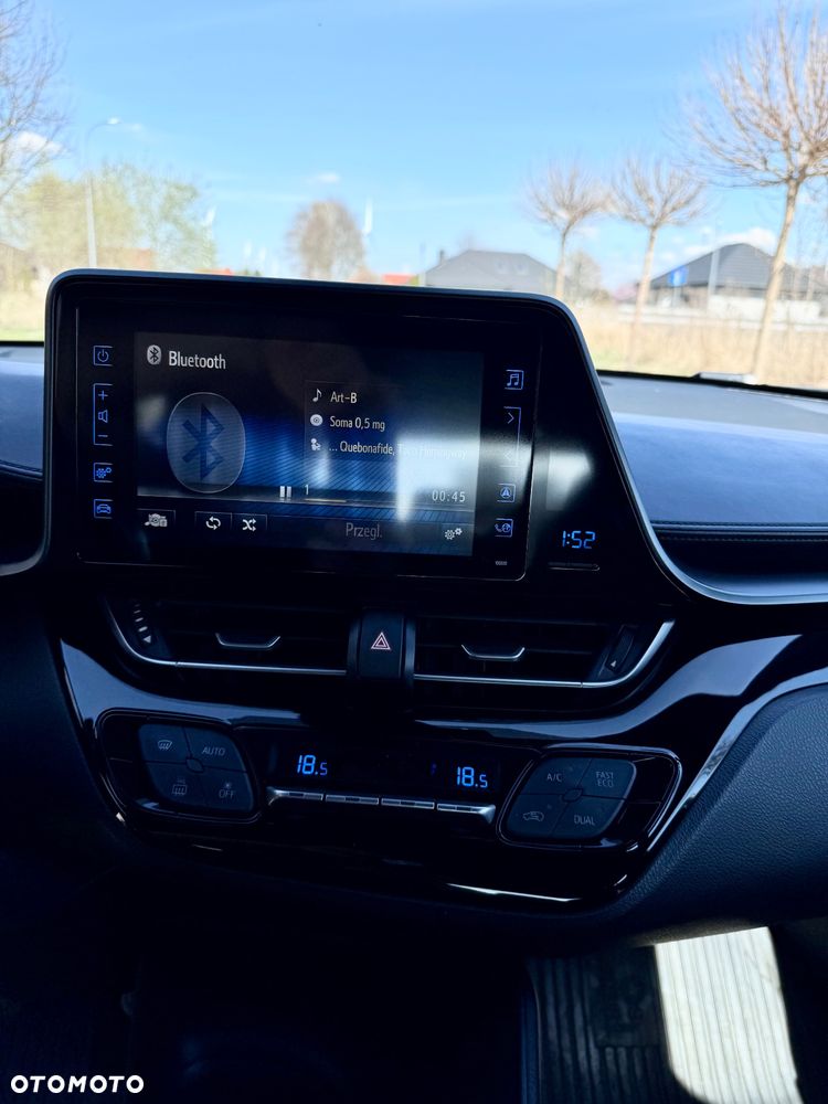 Toyota C-HR 1.2 T Dynamic - 17