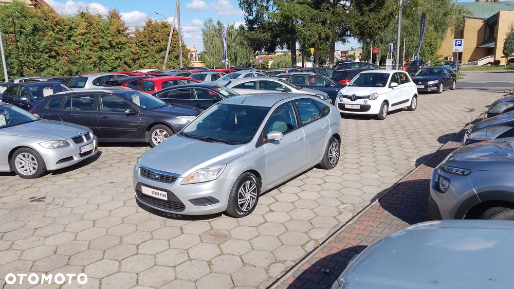 Ford Focus 1.6 Ambiente - 8