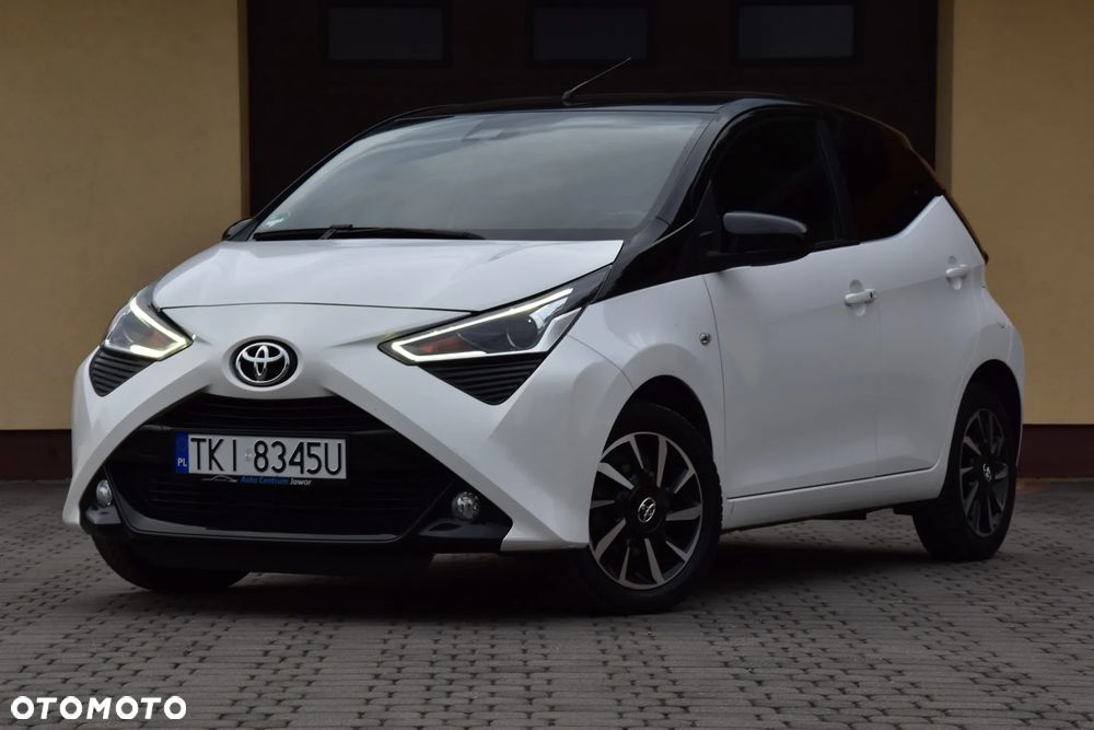 Toyota Aygo x-play club - 3