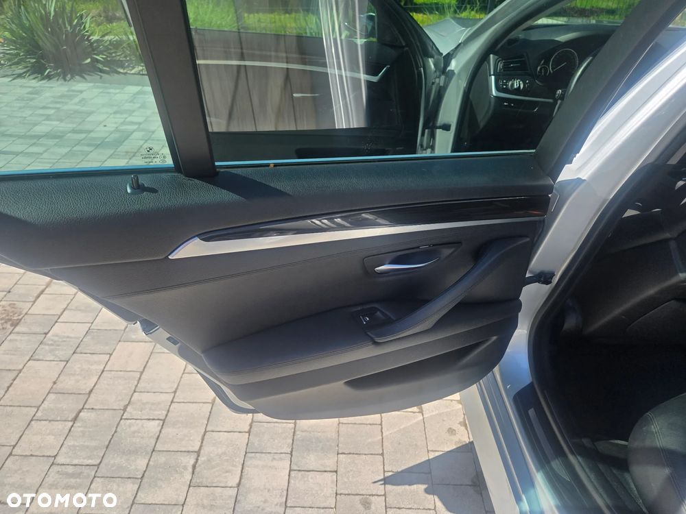 BMW Seria 5 - 14
