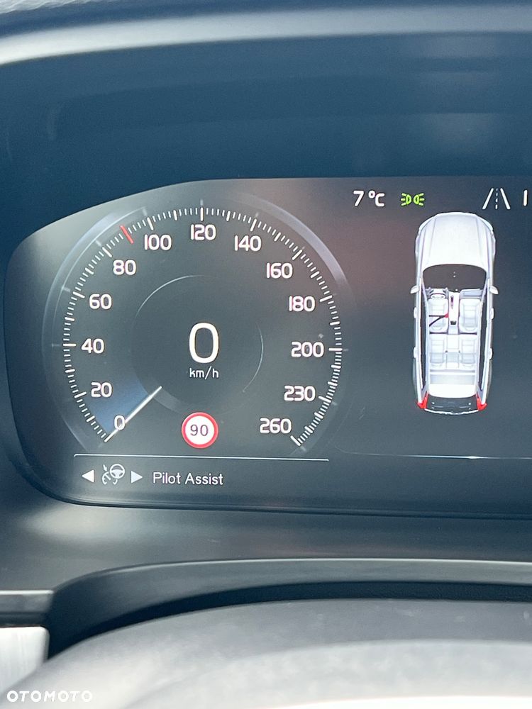 Volvo V90 T4 Geartronic Momentum Pro - 24